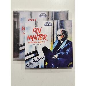 IAN HUNTER/MOTT AUTOGRAPHED "DEFIANCE PART 2" SIGNED ARTCARD NEW SEALED CD 2024